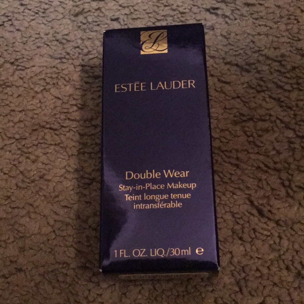 NIB Estée Lauder Double Wear Foundation  1N2 ECRU